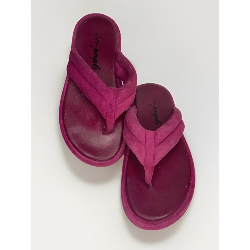 FREE PEOPLE Wonderland purple pink suede Leather Sandal Flip Flop sz 38.5  US8